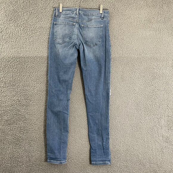 Refuge Skinny Jeans Women 2 Blue Medium Wash Distressed Mid Rise Denim - Picture 4 of 10